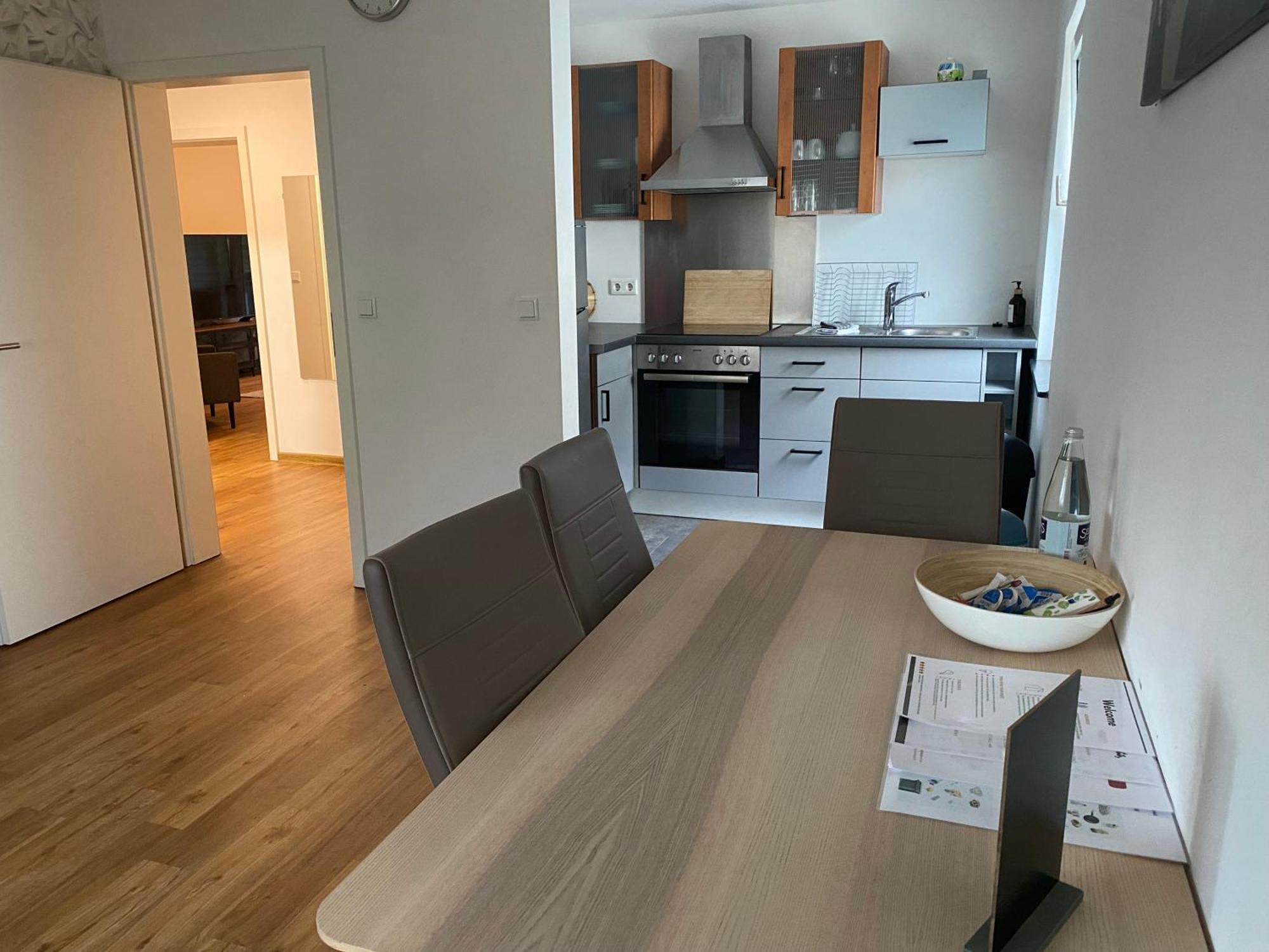 Apartment Roomy Comfort - Zwischen Heidelberg Und Mannheim Edingen-Neckarhausen Экстерьер фото